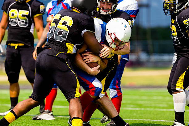 2,700+ Football Player Back Stock Photos, Pictures & Royalty-Free Images -  iStock