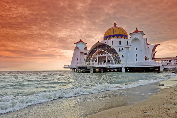 1.000+ Estrecho De Malacca Fotos Fotografías de stock, fotos e imágenes