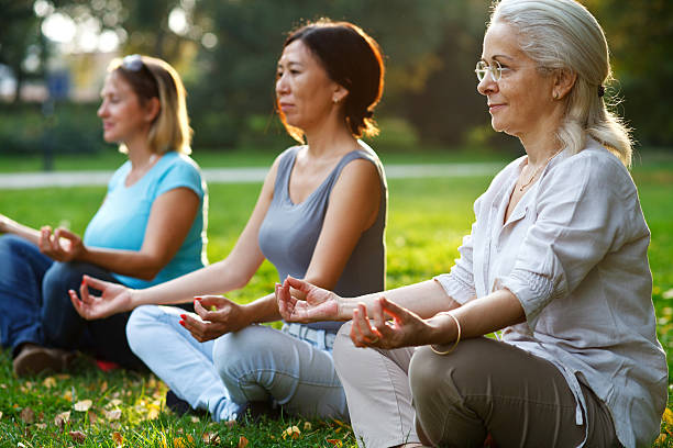 istock Yoga in nature 471910793