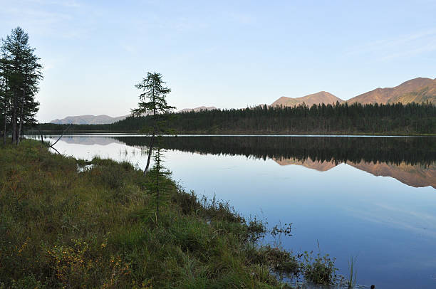 istock Scenery of the lake and mountains reflections 471911533