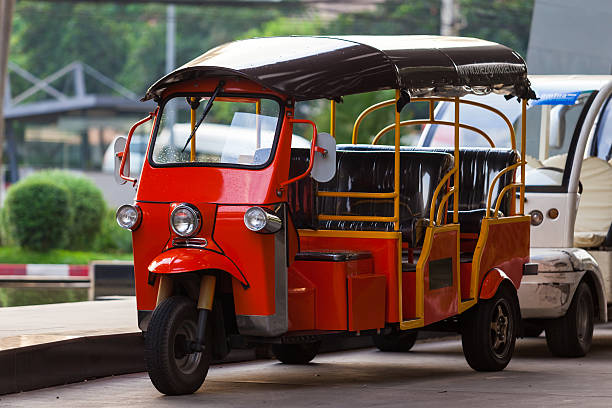 istock Tuk-Tuk Thailand 471914882
