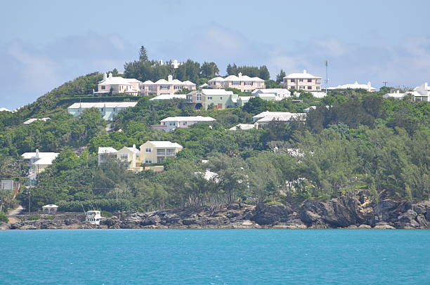 istock Colorful Houses in Bermuda 471918046