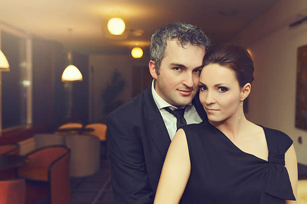 istock fashion couple 471921007