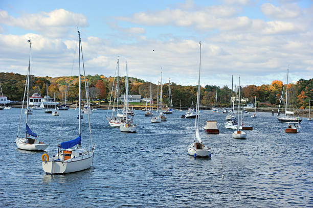 Manchester-by-the-Sea View of the Harbor of the town Manchester-by-the-Sea. MA, USA new hampshire stock pictures, royalty-free photos & images
