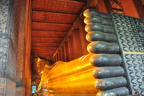 istock Reclining Buddha, Thailand 471938711