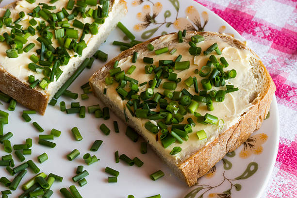Bread with butter and chives