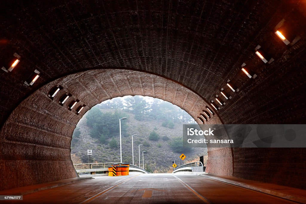 Túnel - Foto de stock de Abstracto libre de derechos