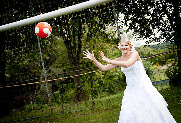 istock Wedding outdoor portraits 471978101