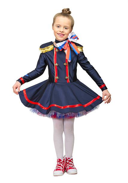 istock Little girl in costume 471991298