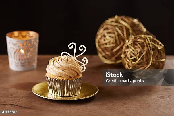 Snowflake Cupcake On Christmas Background Stock Photo - Download Image Now - Baked, Beige, Black Color