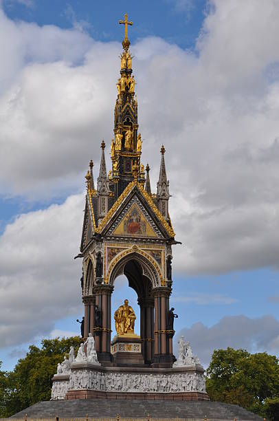 istock Prince Albert Memorial in London, England 472001878