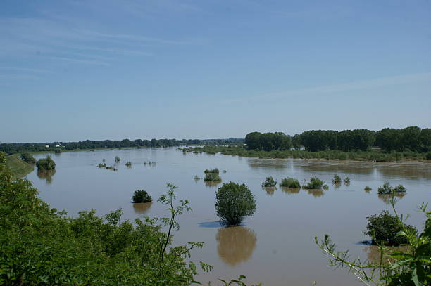 istock Flooding in the Vistula valley 472011511