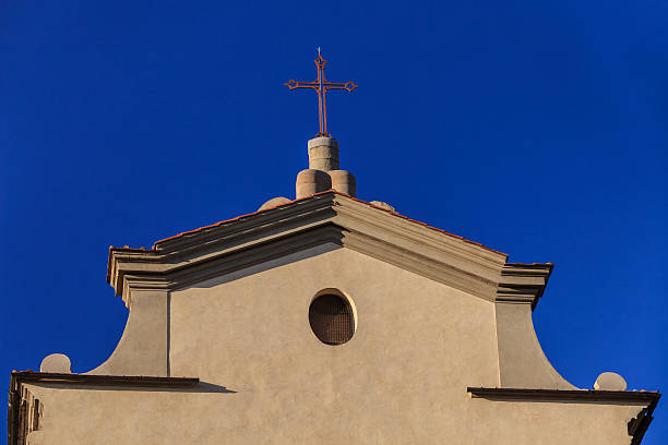 istock Church in Florence, Tuscany 472011593