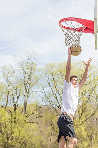 istock Basketball Fancy Layups 472014592