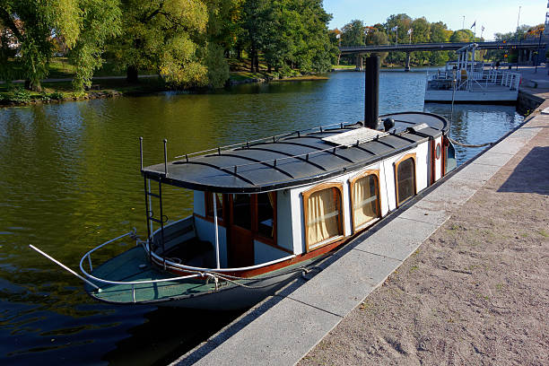 istock View of Kinda Kanal - Linkoping 472019673