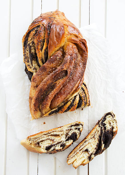 istock Christmas braided cake with poppy seeds and cinnamon 472020693