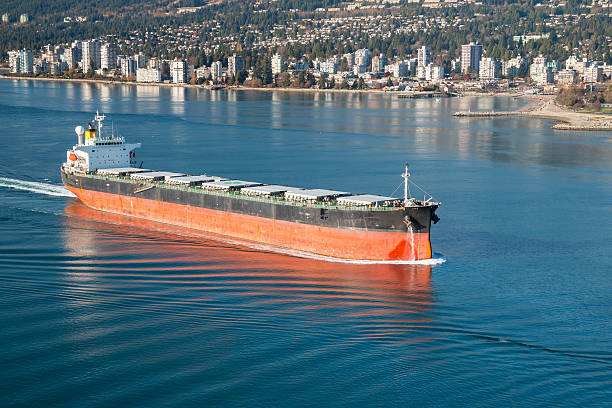 Bulk Carrier Cargo vessel heading to Vancouver harbour bulk carrier stock pictures, royalty-free photos & images