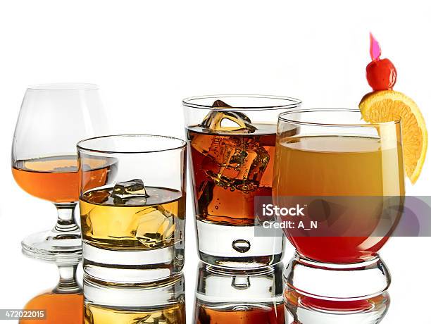 Cocktail - Fotografie stock e altre immagini di Acqua tonica - Acqua tonica, Alchol, Arancione
