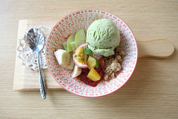 istock Green tea ice cream with fruit 472033503