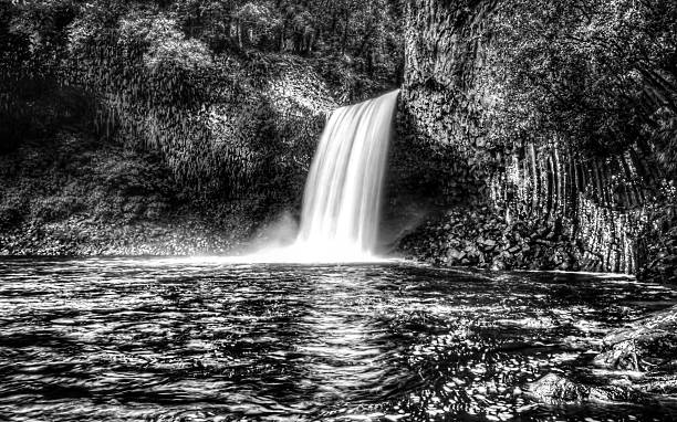 istock Reunion island - Peace Basin 472034387