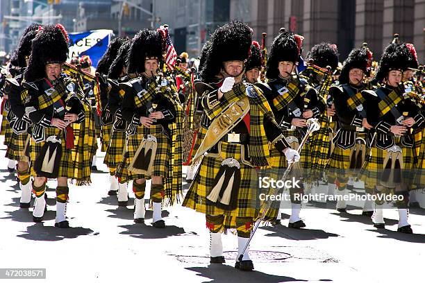 Scottish Cornamusa Banda New York City - Fotografie stock e altre immagini di Cultura scozzese - Cultura scozzese, Personale militare, Abbigliamento formale