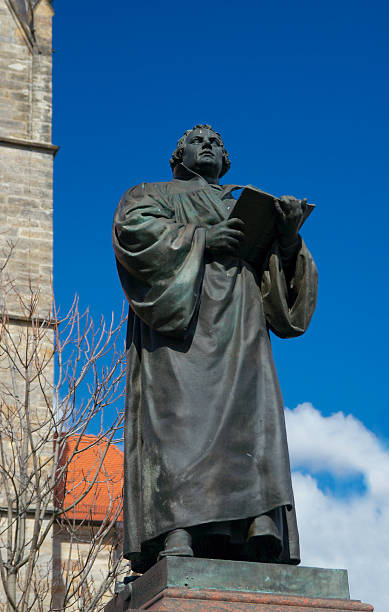 istock Monument of Martin Luther, Erfurt, Germany 472040158