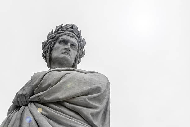 dante alighieri s statua di firenze - piazza di santa croce foto e immagini stock