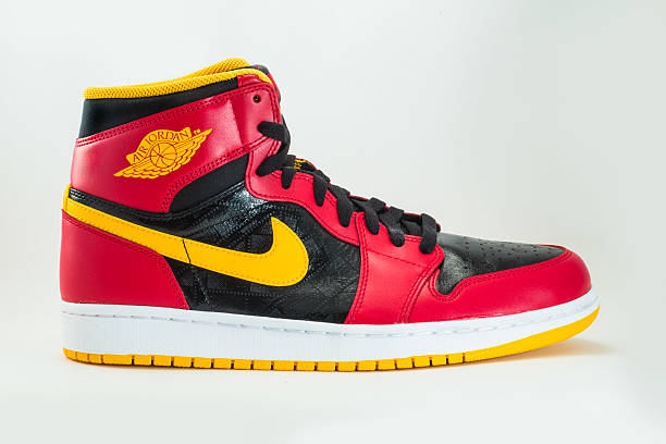 nike air ジョーダン - brand name yellow red business ストックフォトと画像