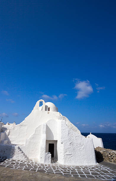 istock Paraportiani Church in Mykonos, Greece 472054110