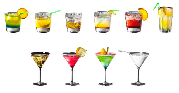istock Set of colorfull coctails isolated on white background 472057721