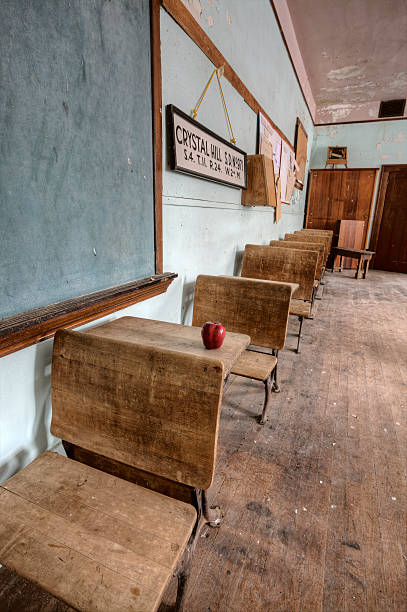 istock Abandoned School House red apple 472057970
