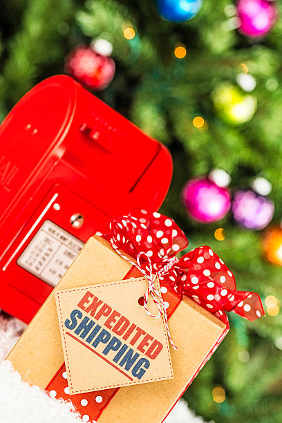istock Expedited Shipping Promotion 472061701
