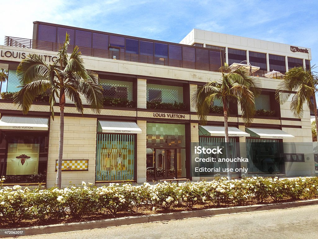 Louis Vuitton Store On Rodeo Drive Beverly Hills Stock Photo - Download  Image Now - American Culture, Beverly Hills - California, Boutique - iStock