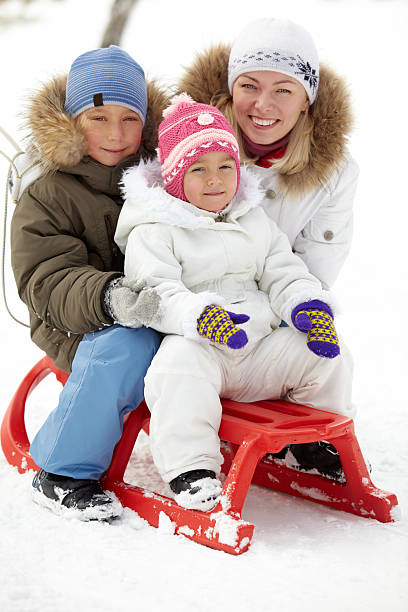 istock Children and mother 472062867