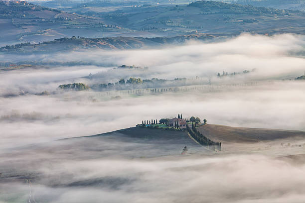 istock Foggy Landscape, Tuscany, Italy 472063843