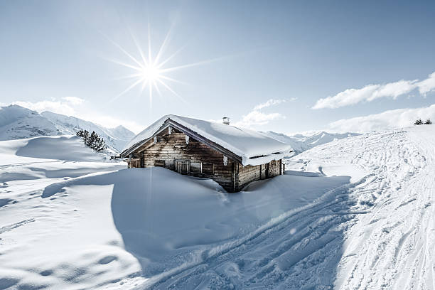 istock Snowcapped cottage in winter 472064143