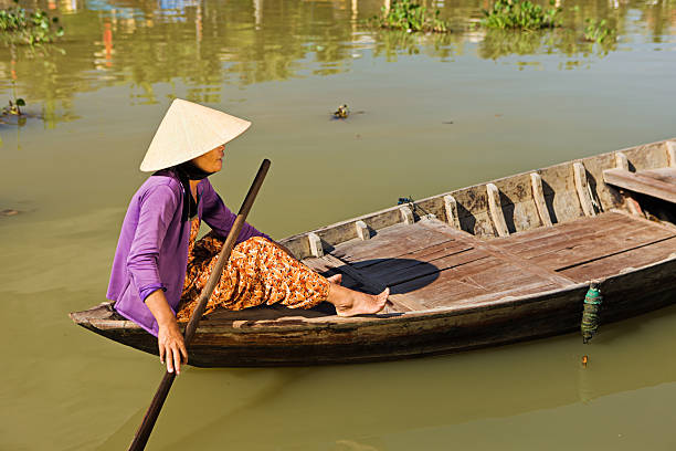 istock Vietnamese water taxi in Hoi An 472068719
