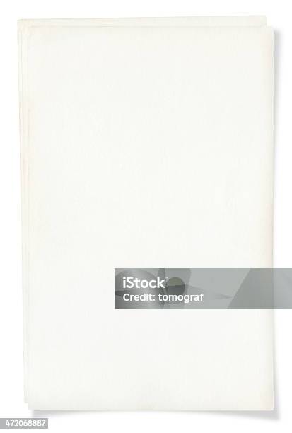 Página Em Branco Isolado A Branco - Fotografias de stock e mais imagens de Efeito Texturado - Efeito Texturado, Jornal, Papel