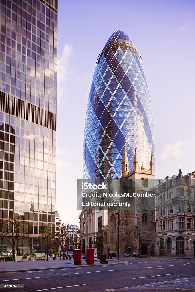 Tower Hill, Londres, Reino Unido - Foto de stock de 30 St Mary Axe royalty-free