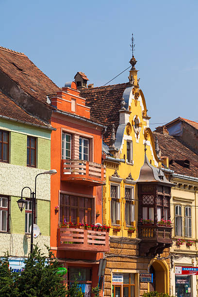 sighisoara, roménia - sighisoara romania sunlight day imagens e fotografias de stock