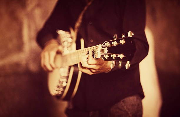 istock street banjo player 472080795