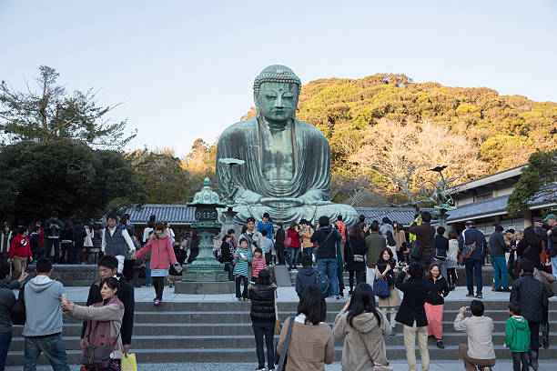 great buddha-kamakura, japan in - hase temple stock-fotos und bilder