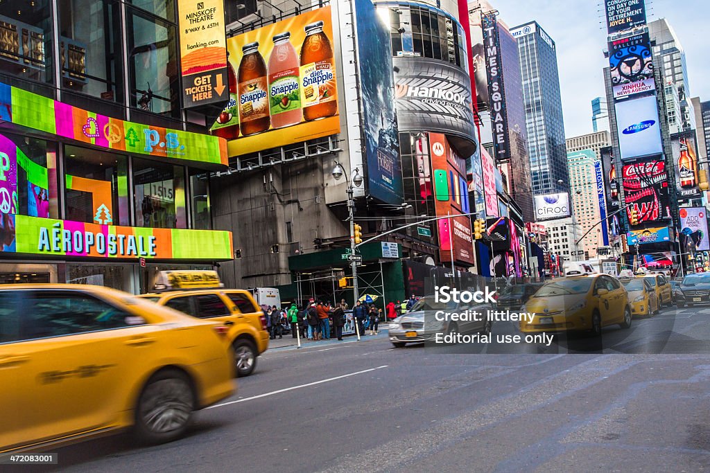 Times Square New York City - Foto stock royalty-free di 42nd Street - Strada di Manhattan