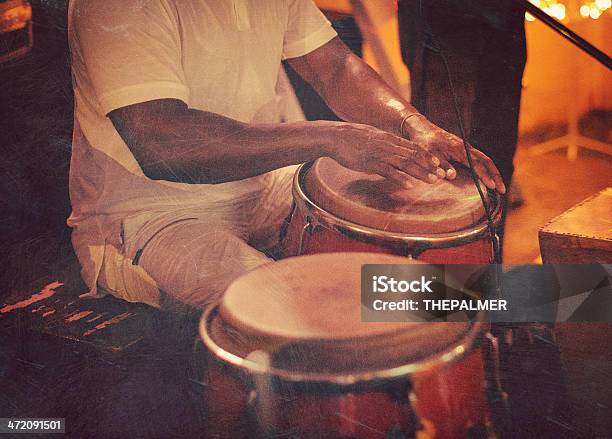 Suona Congas - Fotografie stock e altre immagini di Rumba - Rumba, Cubano, Cultura cubana