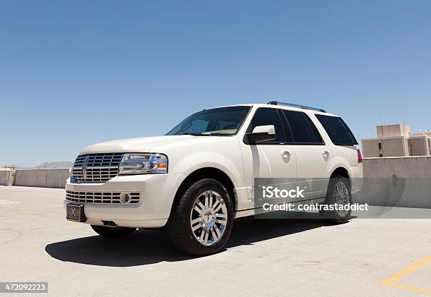 Lincoln Navigator Stock Photo - Download Image Now - Ford Motor Company, Pick-up Truck, Car