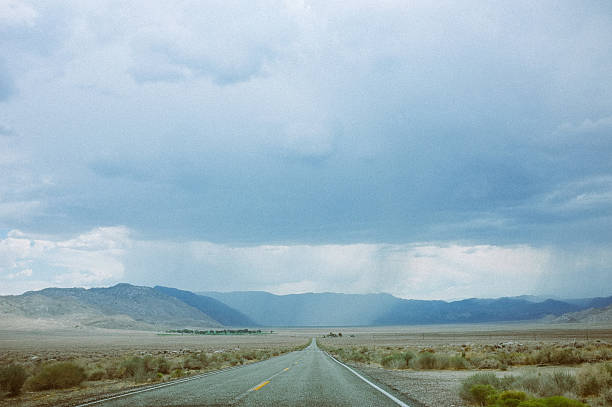 istock It Even Rains in Death Valley 472096063