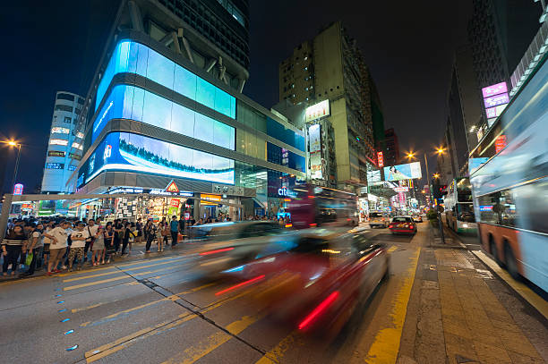hong kong cityscape - hong kong billboard asia china stock-fotos und bilder