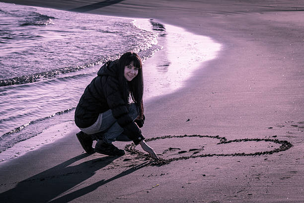 istock Girl and love 472105056