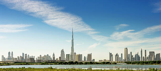 스트르셰도체스키 파노라마 스카이라인��을 부르즈 할리파 - dubai skyline panoramic united arab emirates 뉴스 사진 이미지