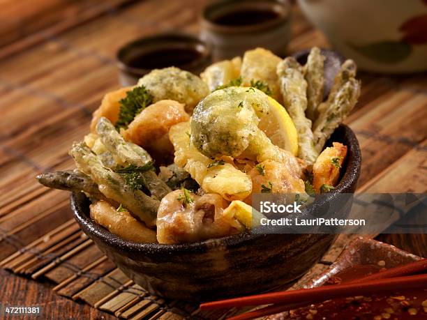 Tempura Di Verdure - Fotografie stock e altre immagini di Tempura - Tempura, Verdura - Cibo, Broccolo